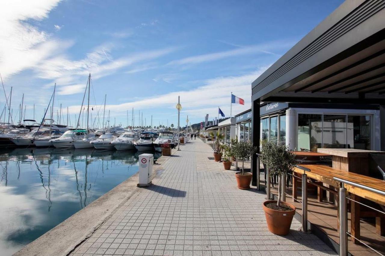 Grand Studio Neuf Face Port Et Plage, Parking Prive 戈尔夫瑞昂 外观 照片